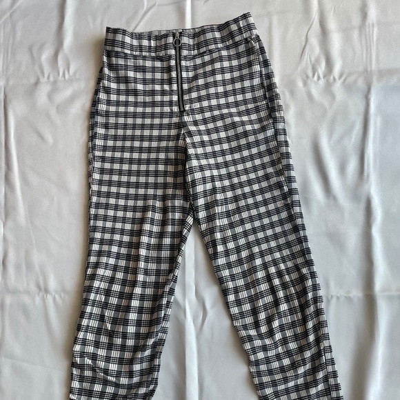 Garage White Plaid High Waisted Pants, Womens Size Small - Picture 4 of 7